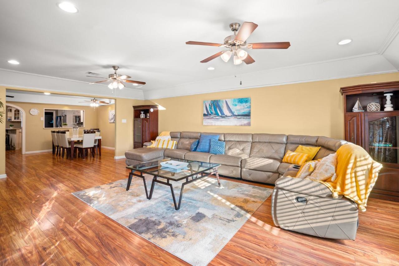 1 Min To Beach Ocean Breeze 3Br Fast Wifi Galveston Extérieur photo